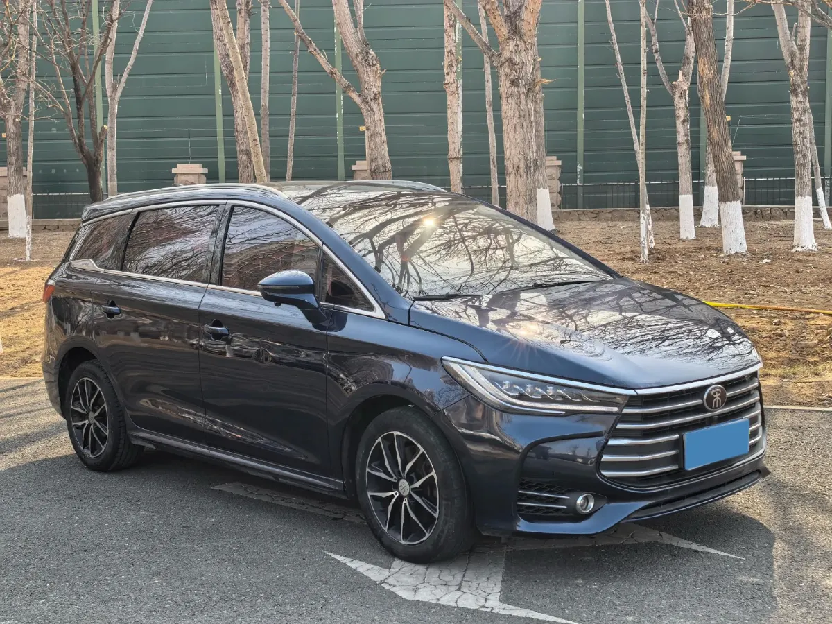 2017 BYD Song MAX 1.5T 154HP L4 6DCT,autocango,china used car exporter,china ev exporter,chinese used car exporter,chinese used ev exporter