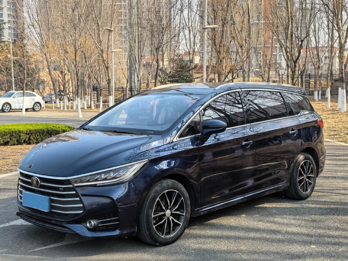 2017 BYD Song MAX 1.5T 154HP L4 6DCT,autocango,china used car exporter,china ev exporter,chinese used car exporter,chinese used ev exporter