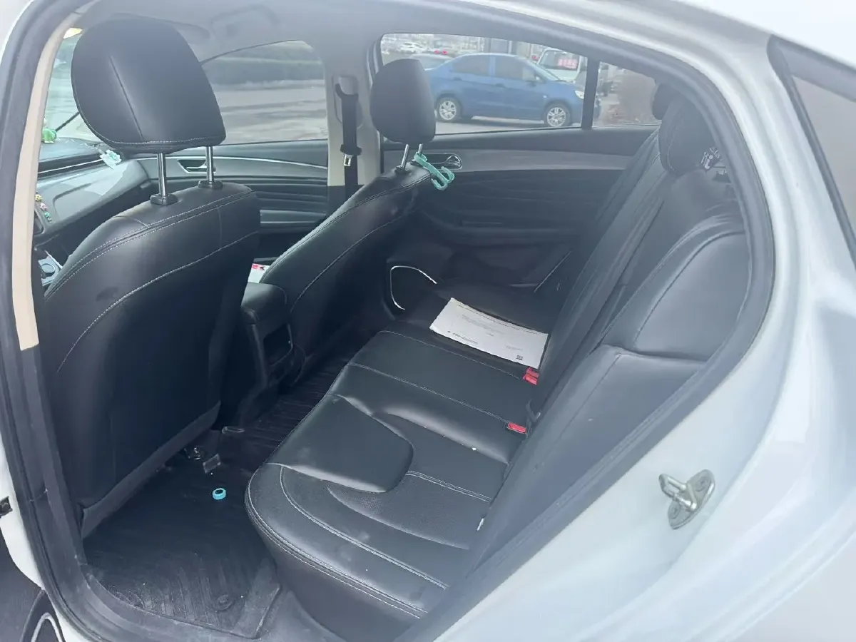 2019 Chery Arrizo 5 1.5L 116HP L4 5MT,autocango,china used car exporter,china ev exporter,chinese used car exporter,chinese used ev exporter