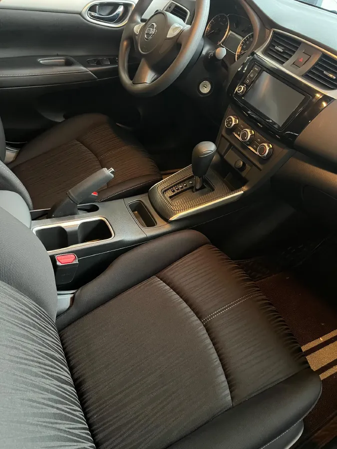 2021 Nissan Sylphy 1.6L 122HP L4 CVT,autocango,china used car exporter,china ev exporter,chinese used car exporter,chinese used ev exporter