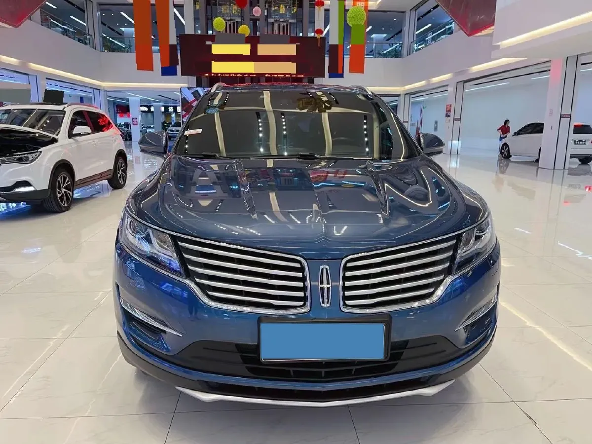 2018 Lincoln MKC 2.0T 203HP L4 6AT,autocango,china used car exporter,china ev exporter,chinese used car exporter,chinese used ev exporter