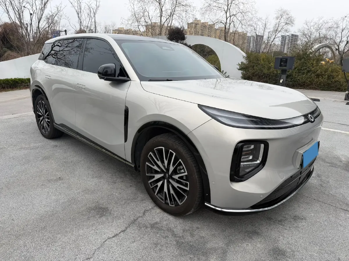 2025 ChangAn QiYuan Q07 1.5T 150HP L4 E-CVT PHEV,autocango,china used car exporter,china ev exporter,chinese used car exporter,chinese used ev exporter
