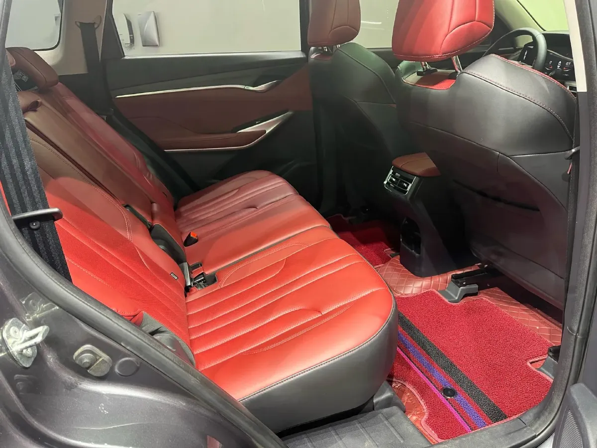 2021 ChangAn CS75 Plus 1.5T 178HP L4 6AT,autocango,china used car exporter,china ev exporter,chinese used car exporter,chinese used ev exporter