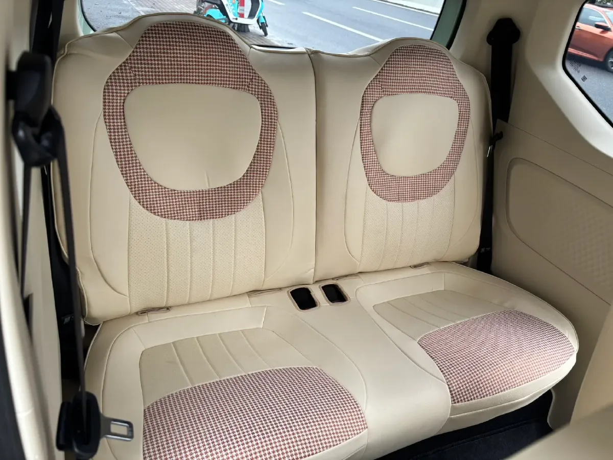 2024 WuLing HongGuang MINI EV BEV 17.3KWH,autocango,china used car exporter,china ev exporter,chinese used car exporter,chinese used ev exporter