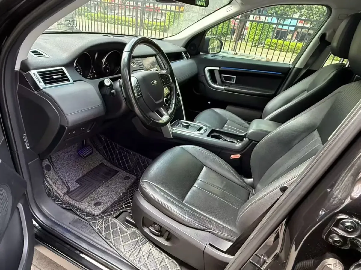 2019 Land Rover Discovery Sport 2.0T 241HP L4 9AT,autocango,china used car exporter,china ev exporter,chinese used car exporter,chinese used ev exporter