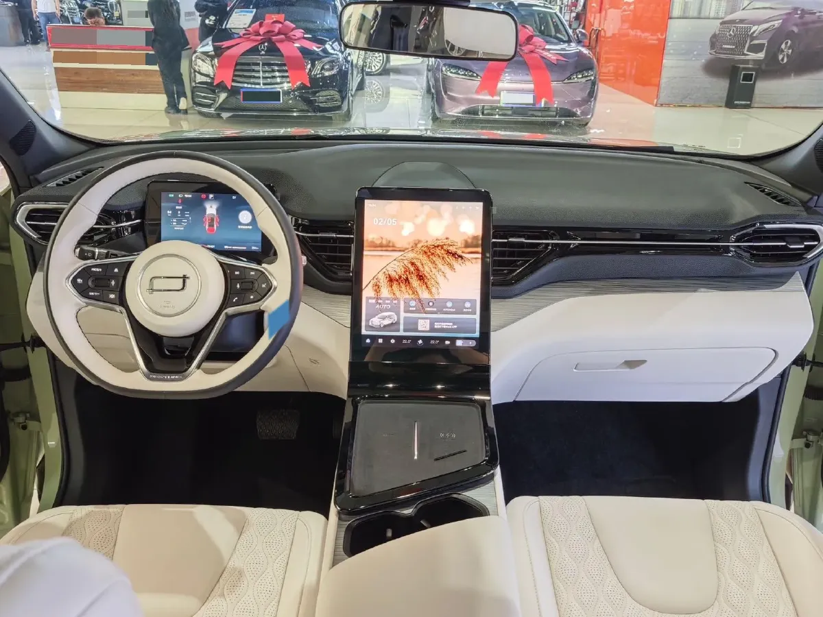 2025 Bestune YueYi 07 1.5T 150HP L4 1DHT PHEV,autocango,china used car exporter,china ev exporter,chinese used car exporter,chinese used ev exporter