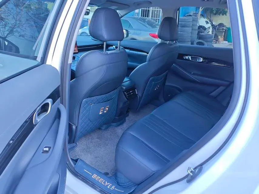 2024 YuanChen Super Van BEV 51KWH,autocango,china used car exporter,china ev exporter,chinese used car exporter,chinese used ev exporter