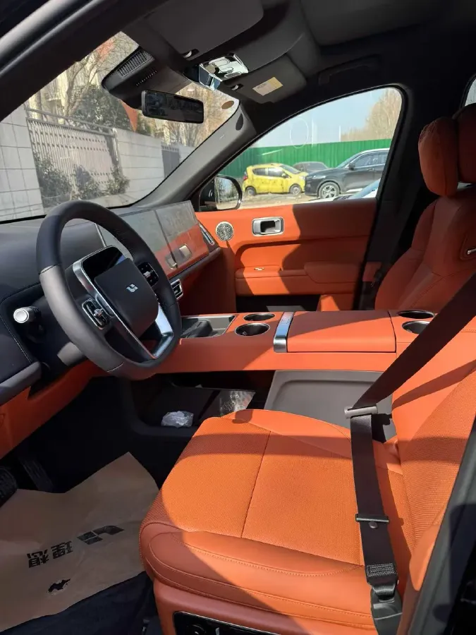 2025 Li L9 Range Extended 154HP REEV,autocango,china used car exporter,china ev exporter,chinese used car exporter,chinese used ev exporter