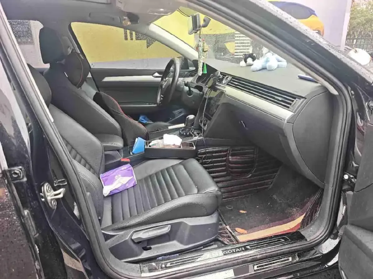 2019 Citroen C6 1.6T 170HP L4 6AT,autocango,china used car exporter,china ev exporter,chinese used car exporter,chinese used ev exporter