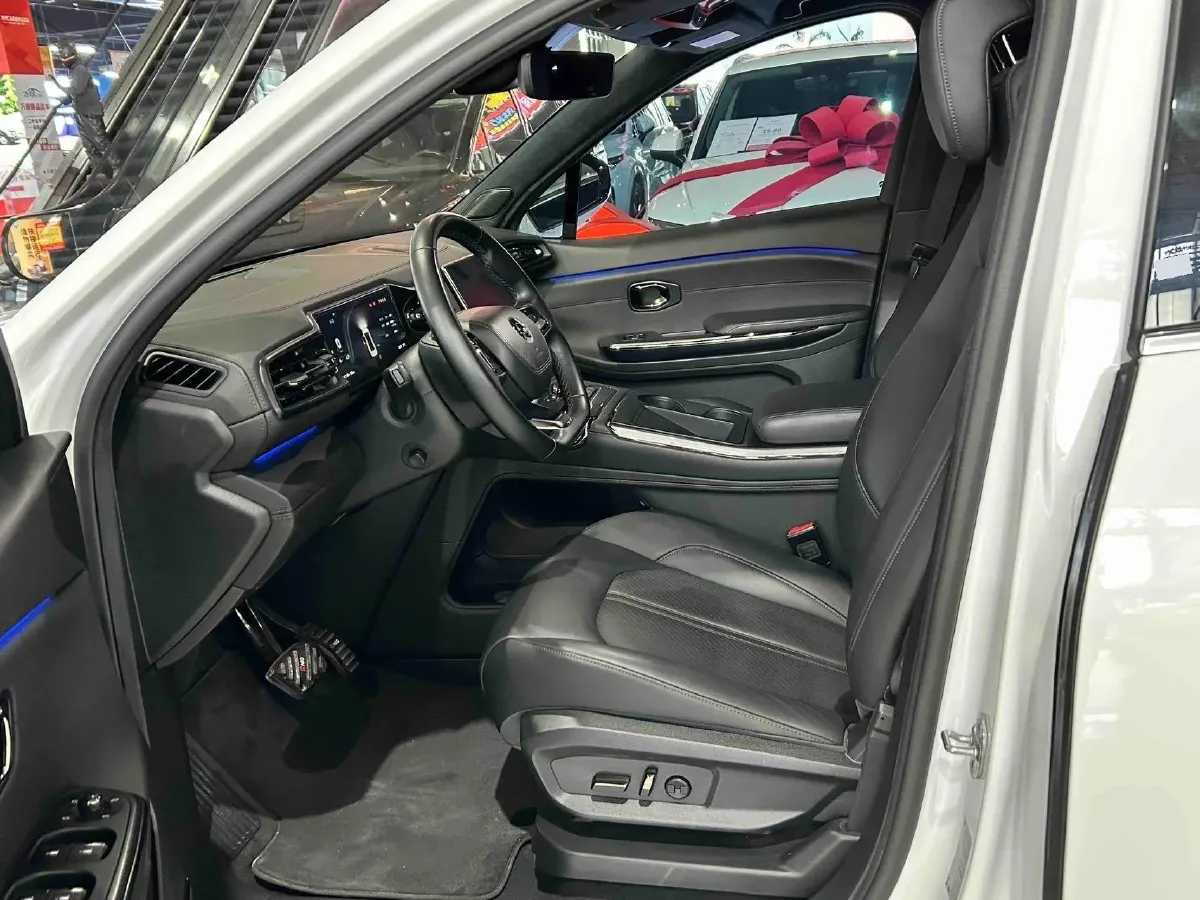 2020 NIO ES6 BEV 100KWH,autocango,china used car exporter,china ev exporter,chinese used car exporter,chinese used ev exporter