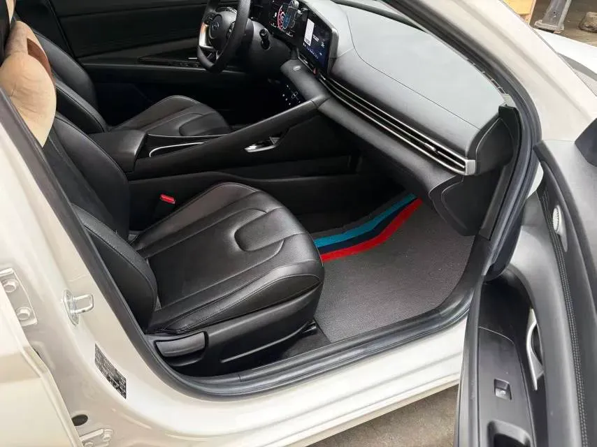 2021 Hyundai Elantra 1.5L 115HP L4 CVT,autocango,china used car exporter,china ev exporter,chinese used car exporter,chinese used ev exporter