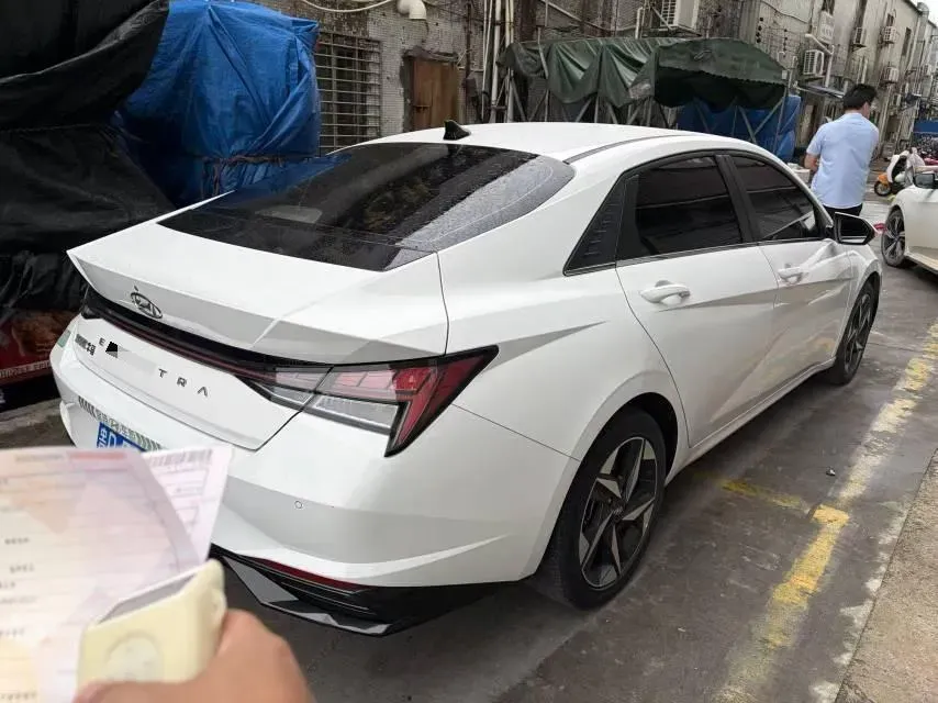 2021 Hyundai Elantra 1.5L 115HP L4 CVT,autocango,china used car exporter,china ev exporter,chinese used car exporter,chinese used ev exporter