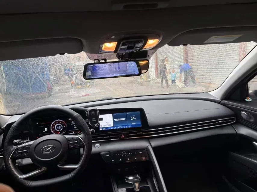 2021 Hyundai Elantra 1.5L 115HP L4 CVT,autocango,china used car exporter,china ev exporter,chinese used car exporter,chinese used ev exporter