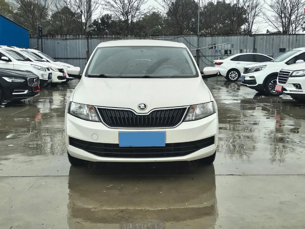 2018 Skoda Rapid 1.4L 90HP L4 5MT,autocango,china used car exporter,china ev exporter,chinese used car exporter,chinese used ev exporter