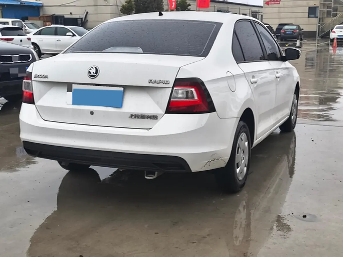 2018 Skoda Rapid 1.4L 90HP L4 5MT,autocango,china used car exporter,china ev exporter,chinese used car exporter,chinese used ev exporter