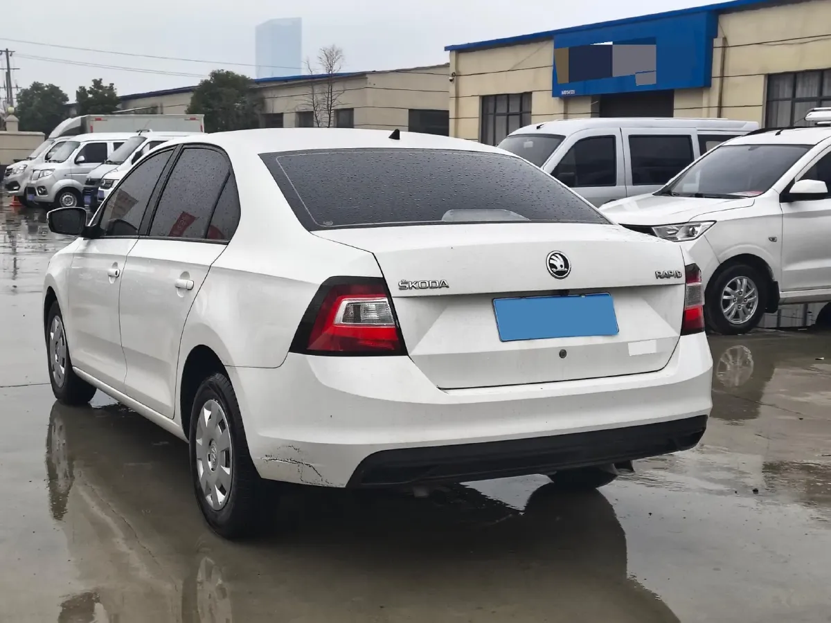 2018 Skoda Rapid 1.4L 90HP L4 5MT,autocango,china used car exporter,china ev exporter,chinese used car exporter,chinese used ev exporter