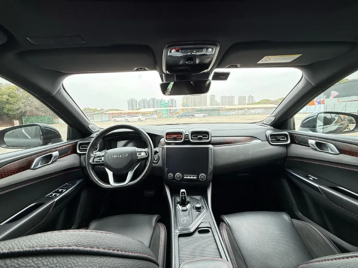 2019 LYNK&CO 01 2.0T 190HP L4 6AT,autocango,china used car exporter,china ev exporter,chinese used car exporter,chinese used ev exporter