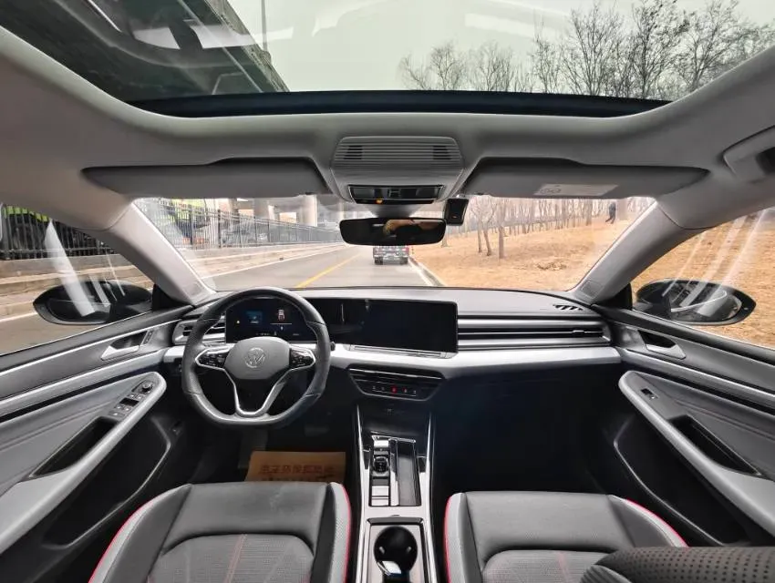 2024 Volkswagen Lamando 1.4T 150HP L4 7DCT,autocango,china used car exporter,china ev exporter,chinese used car exporter,chinese used ev exporter