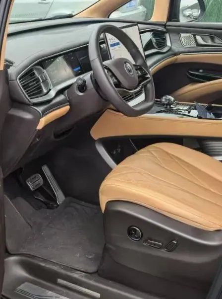 2025 Denza D9 1.5T 156HP L4 E-CVT PHEV 40KWH,autocango,china used car exporter,china ev exporter,chinese used car exporter,chinese used ev exporter