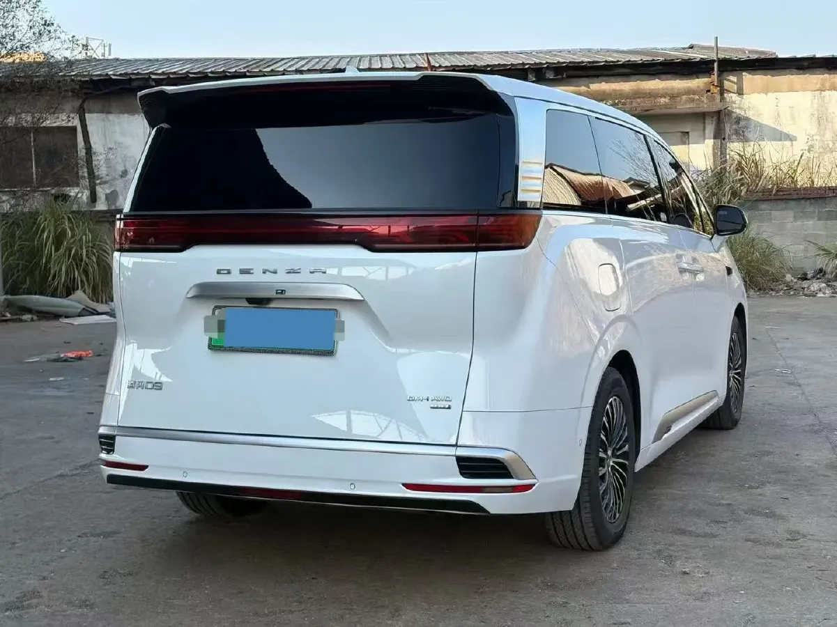 2025 Denza D9 1.5T 156HP L4 E-CVT PHEV 40KWH,autocango,china used car exporter,china ev exporter,chinese used car exporter,chinese used ev exporter