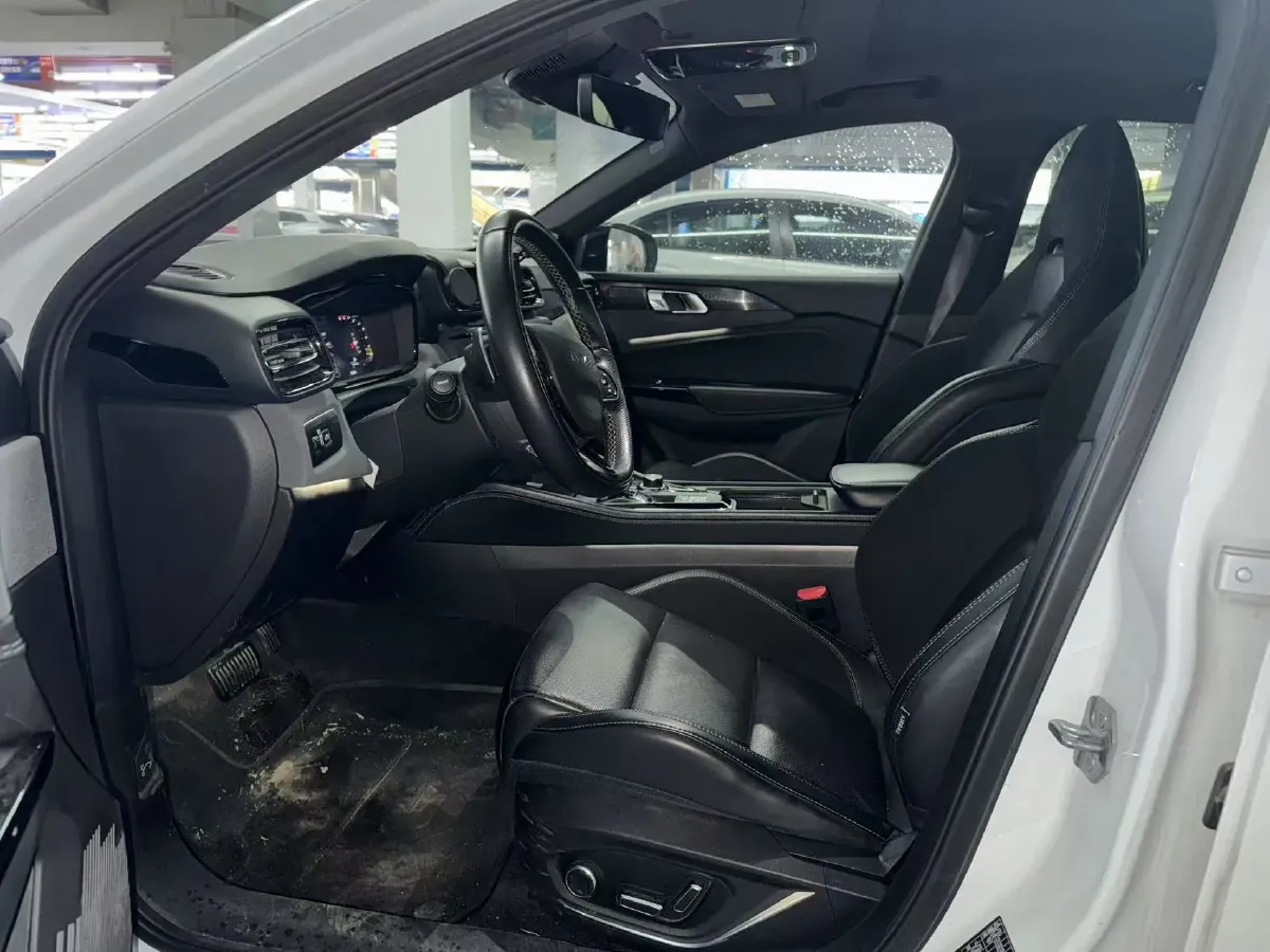 2022 LYNK&CO 03 2.0T 190HP L4 7DCT,autocango,china used car exporter,china ev exporter,chinese used car exporter,chinese used ev exporter