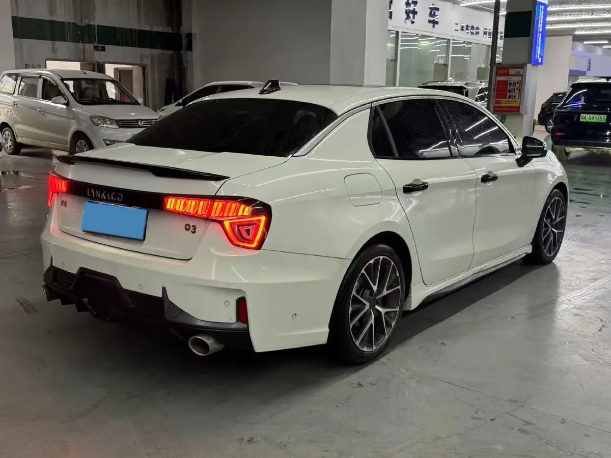 2022 LYNK&CO 03 2.0T 190HP L4 7DCT,autocango,china used car exporter,china ev exporter,chinese used car exporter,chinese used ev exporter