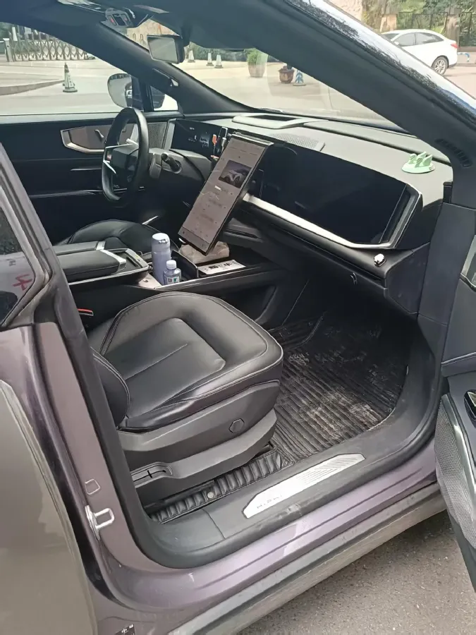 2023 HiPhi Y BEV 76.6KWH,autocango,china used car exporter,china ev exporter,chinese used car exporter,chinese used ev exporter