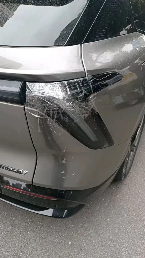 2023 HiPhi Y BEV 76.6KWH,autocango,china used car exporter,china ev exporter,chinese used car exporter,chinese used ev exporter