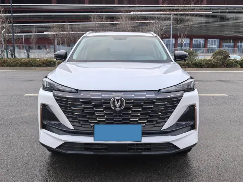 2022 ChangAn CS55 Plus 1.5T 180HP L4 7DCT,autocango,china used car exporter,china ev exporter,chinese used car exporter,chinese used ev exporter