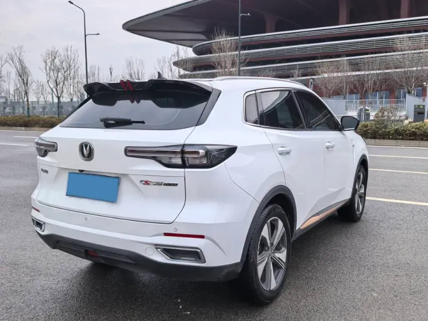 2022 ChangAn CS55 Plus 1.5T 180HP L4 7DCT,autocango,china used car exporter,china ev exporter,chinese used car exporter,chinese used ev exporter