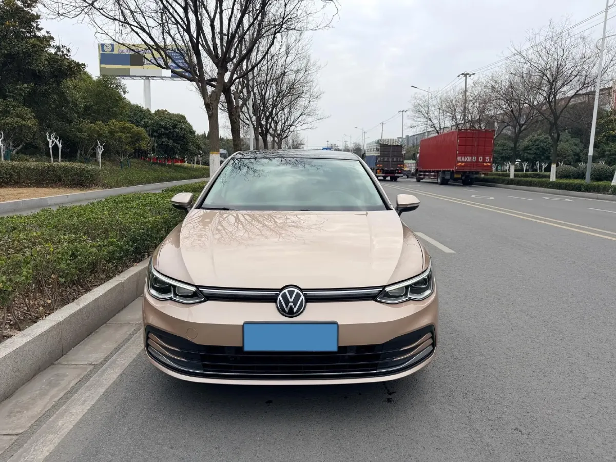 2021 Volkswagen Golf 1.4T 150HP L4 7DCT,autocango,china used car exporter,china ev exporter,chinese used car exporter,chinese used ev exporter