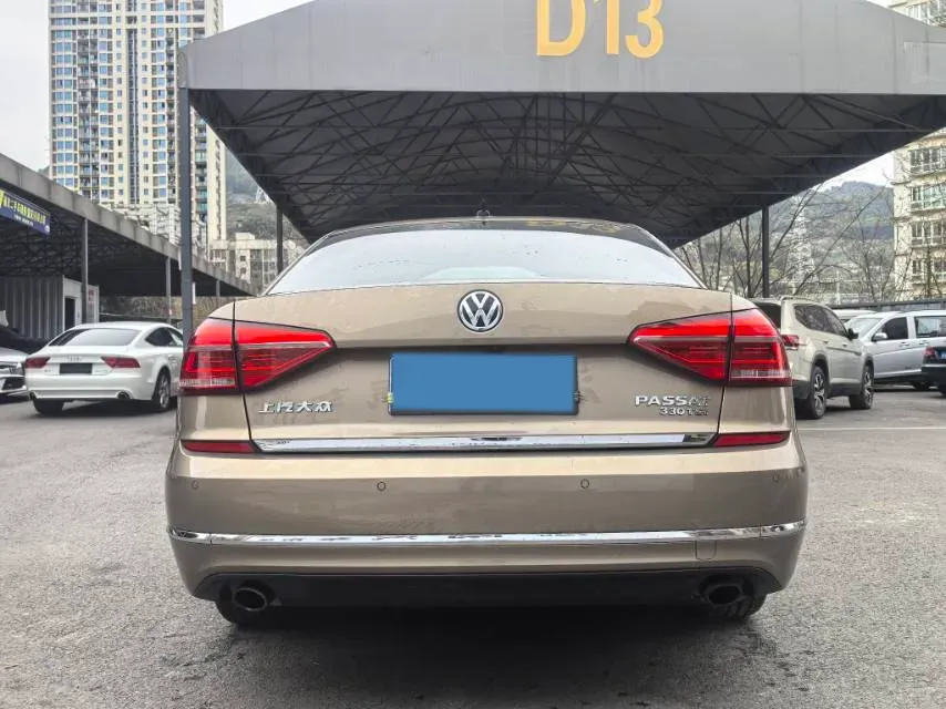 2017 Volkswagen Passat 1.8T 180HP L4 7DCT,autocango,china used car exporter,china ev exporter,chinese used car exporter,chinese used ev exporter