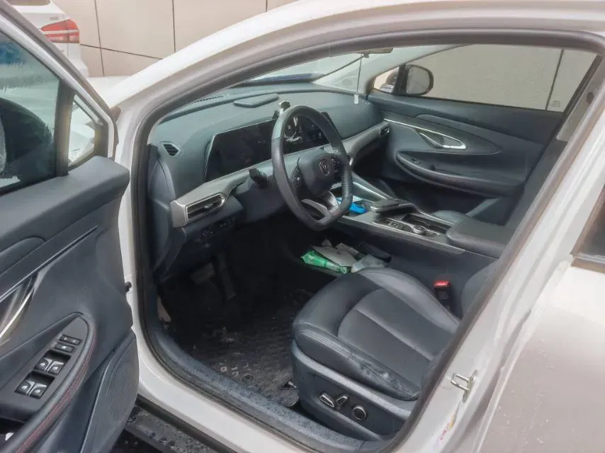 2020 ChangAn UNI-T 1.5T 180HP L4 7DCT,autocango,china used car exporter,china ev exporter,chinese used car exporter,chinese used ev exporter