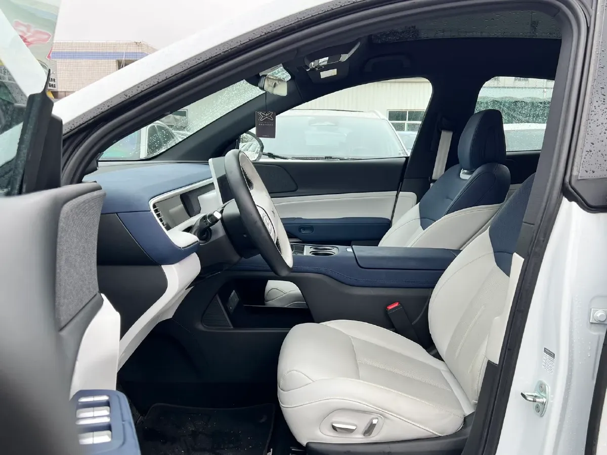 2023 Xpeng G6 BEV 66KWH,autocango,china used car exporter,china ev exporter,chinese used car exporter,chinese used ev exporter