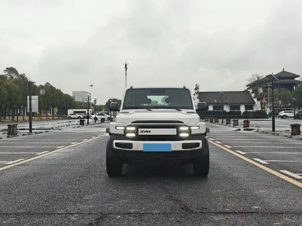 2025 Yufeng Auto Golden Warehouse BEV,autocango,china used car exporter,china ev exporter,chinese used car exporter,chinese used ev exporter