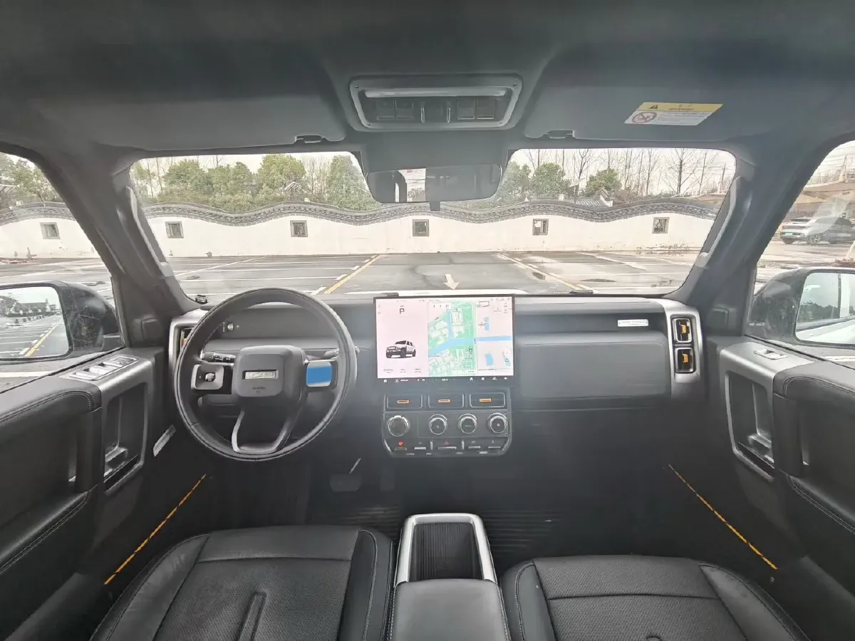 2025 Yufeng Auto Golden Warehouse BEV,autocango,china used car exporter,china ev exporter,chinese used car exporter,chinese used ev exporter