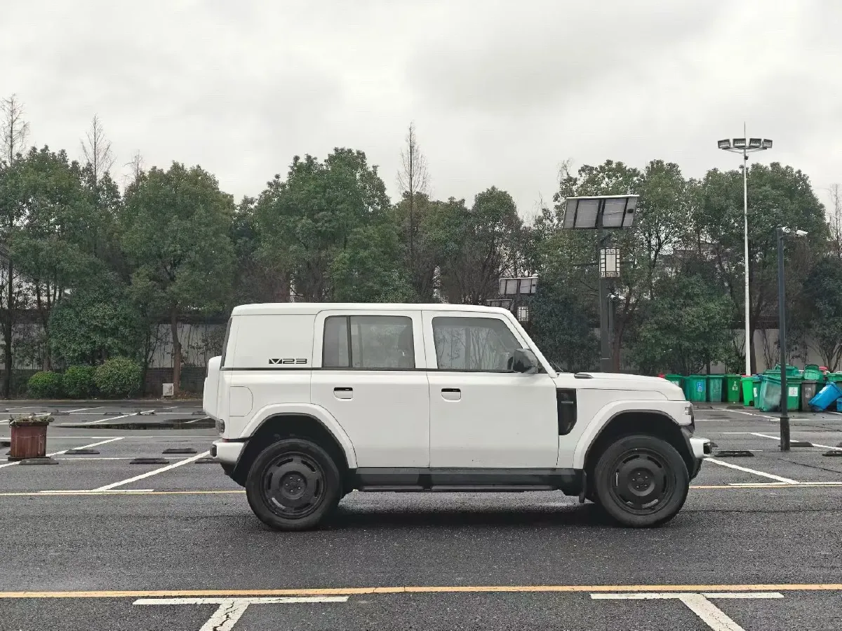 2025 Yufeng Auto Golden Warehouse BEV,autocango,china used car exporter,china ev exporter,chinese used car exporter,chinese used ev exporter