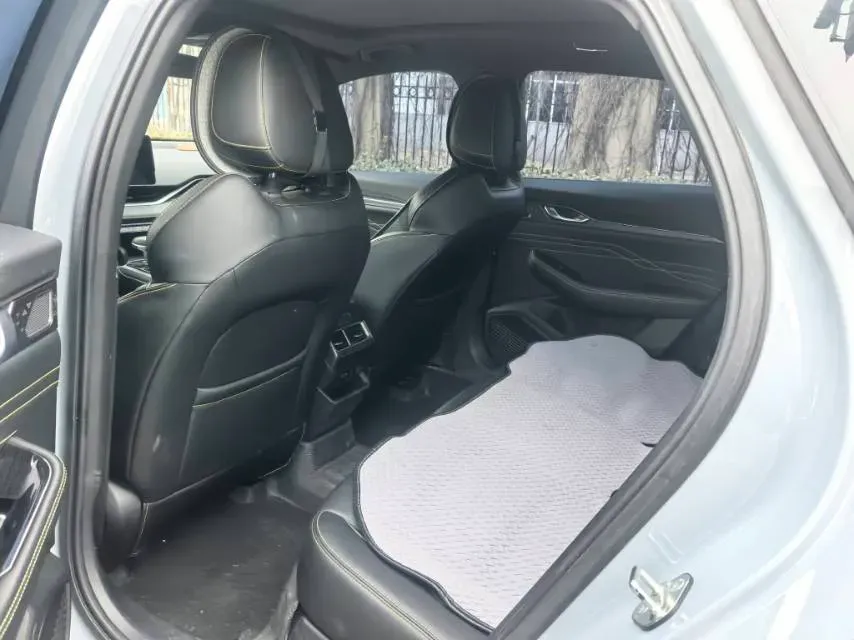 2023 Geely Preface 1.5T 181HP L4 7DCT,autocango,china used car exporter,china ev exporter,chinese used car exporter,chinese used ev exporter