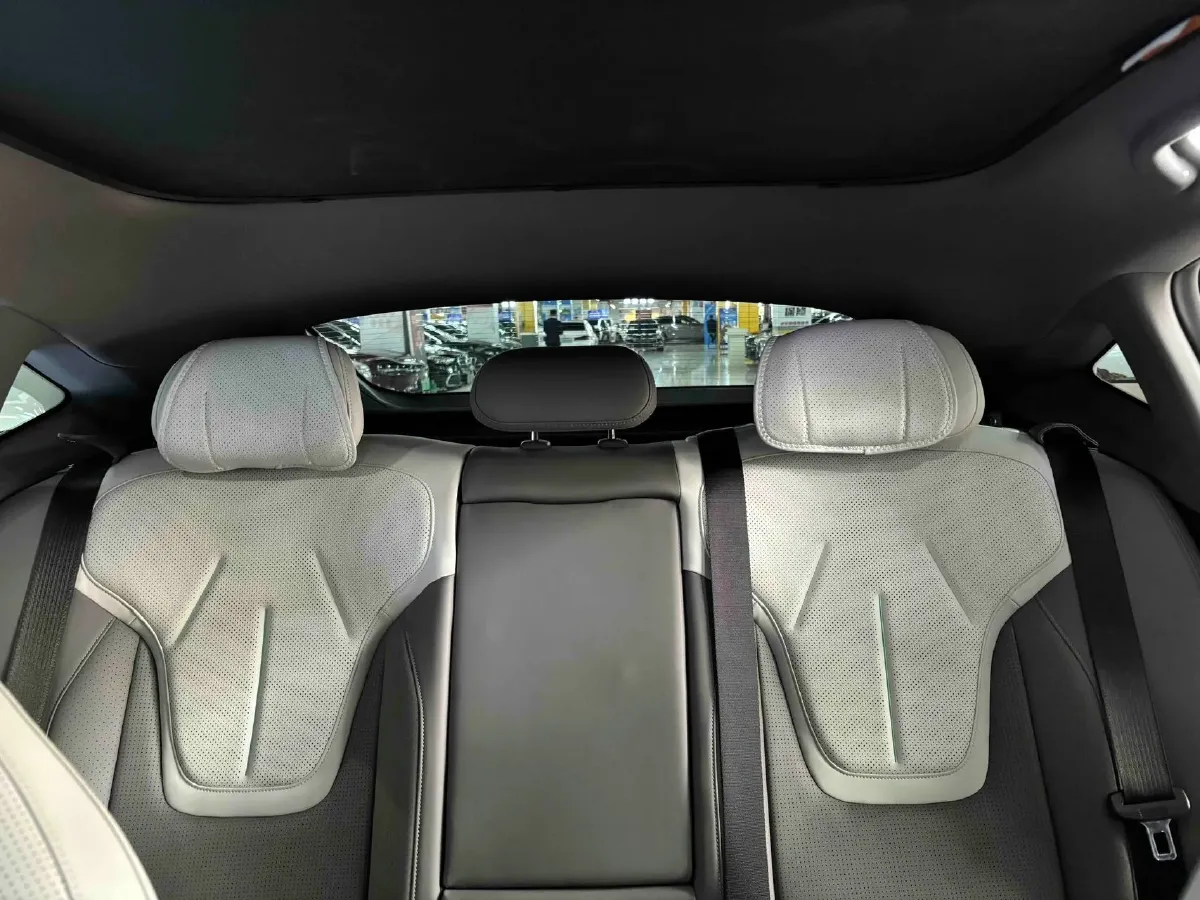 2025 Deepal L07 BEV 56.12KWH,autocango,china used car exporter,china ev exporter,chinese used car exporter,chinese used ev exporter