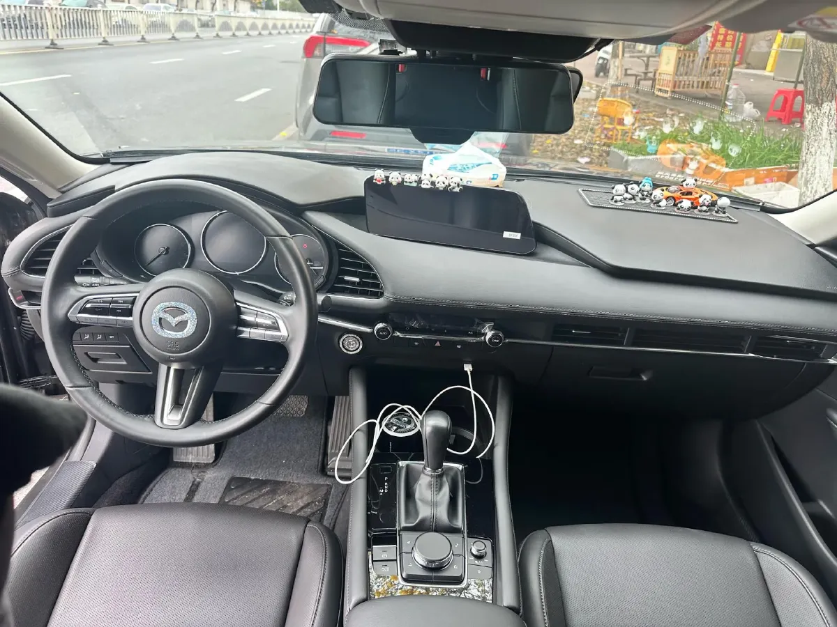 2023 Mazda 3 Axela 2.0L 158HP L4 6AT,autocango,china used car exporter,china ev exporter,chinese used car exporter,chinese used ev exporter