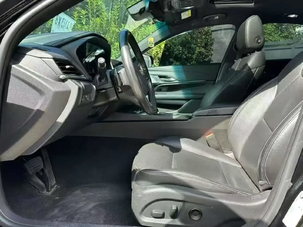 2021 Cadillac CT4 2.0T 237HP L4 8AT,autocango,china used car exporter,china ev exporter,chinese used car exporter,chinese used ev exporter