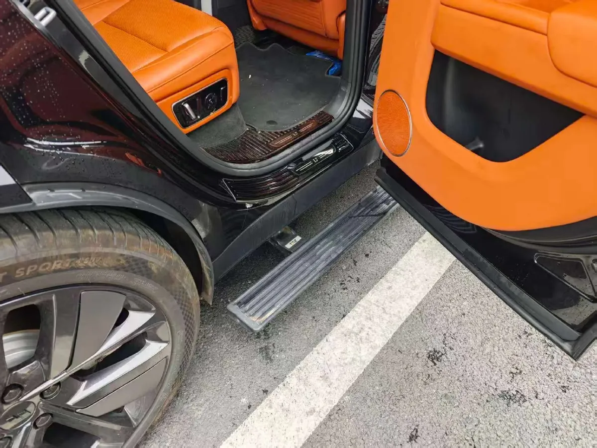 2024 Li L8 Range Extended 154HP REEV 52.3KWH,autocango,china used car exporter,china ev exporter,chinese used car exporter,chinese used ev exporter