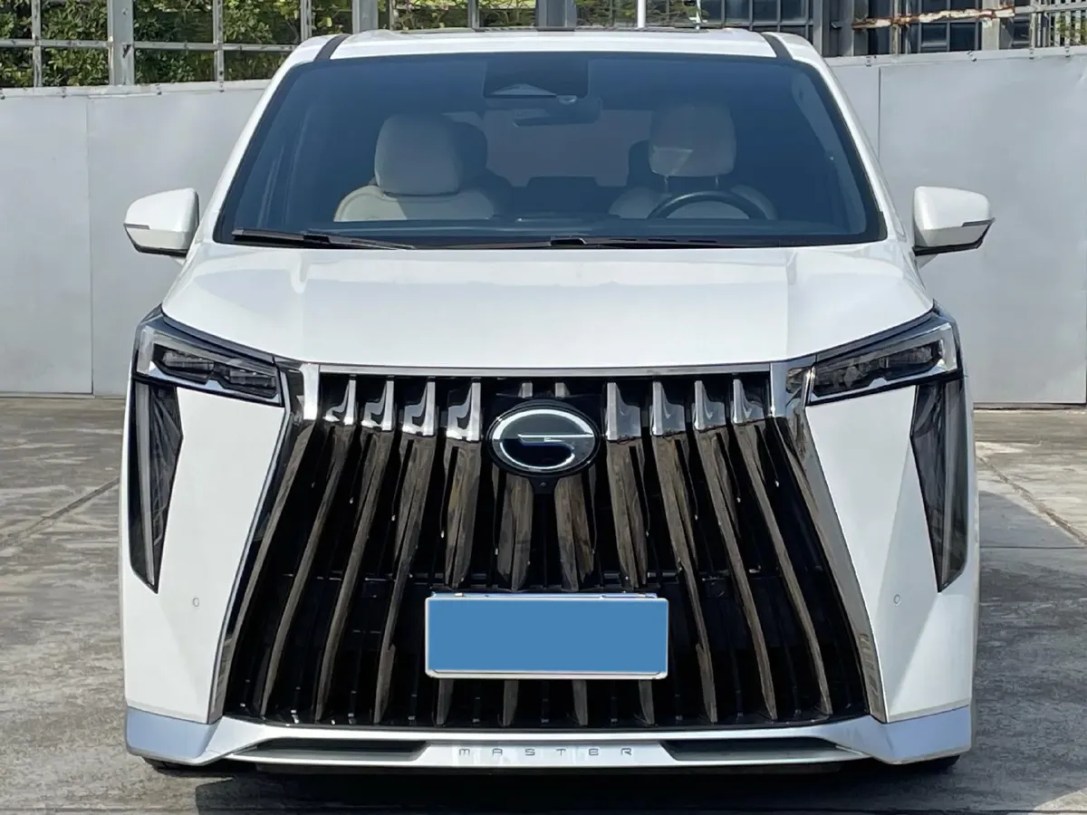 2023 GAC Trumpchi M8 2.0T 190HP L4 E-CVT Hybrid,autocango,china used car exporter,china ev exporter,chinese used car exporter,chinese used ev exporter