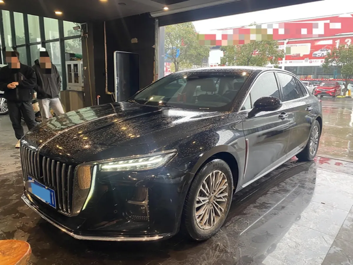 2023 HongQi H5 2.0T 224HP L4 8AT,autocango,china used car exporter,china ev exporter,chinese used car exporter,chinese used ev exporter