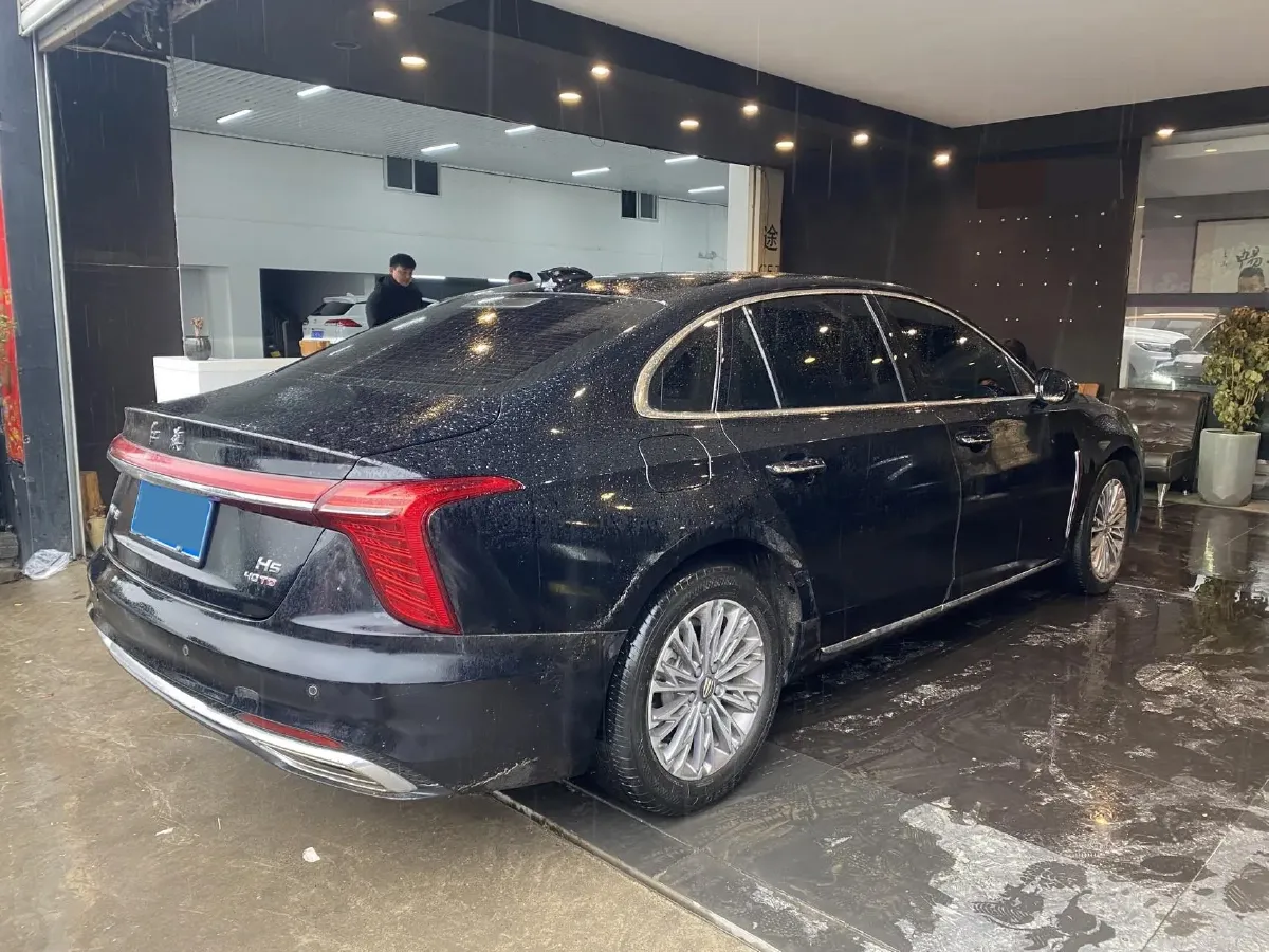 2023 HongQi H5 2.0T 224HP L4 8AT,autocango,china used car exporter,china ev exporter,chinese used car exporter,chinese used ev exporter