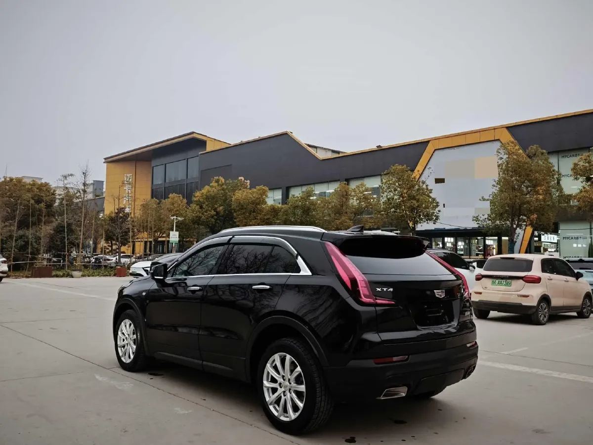 2021 Cadillac XT4 2.0T 237HP L4 9AT,autocango,china used car exporter,china ev exporter,chinese used car exporter,chinese used ev exporter