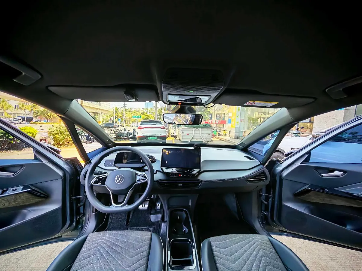 2024 Volkswagen ID.3 BEV 52.8KWH,autocango,china used car exporter,china ev exporter,chinese used car exporter,chinese used ev exporter