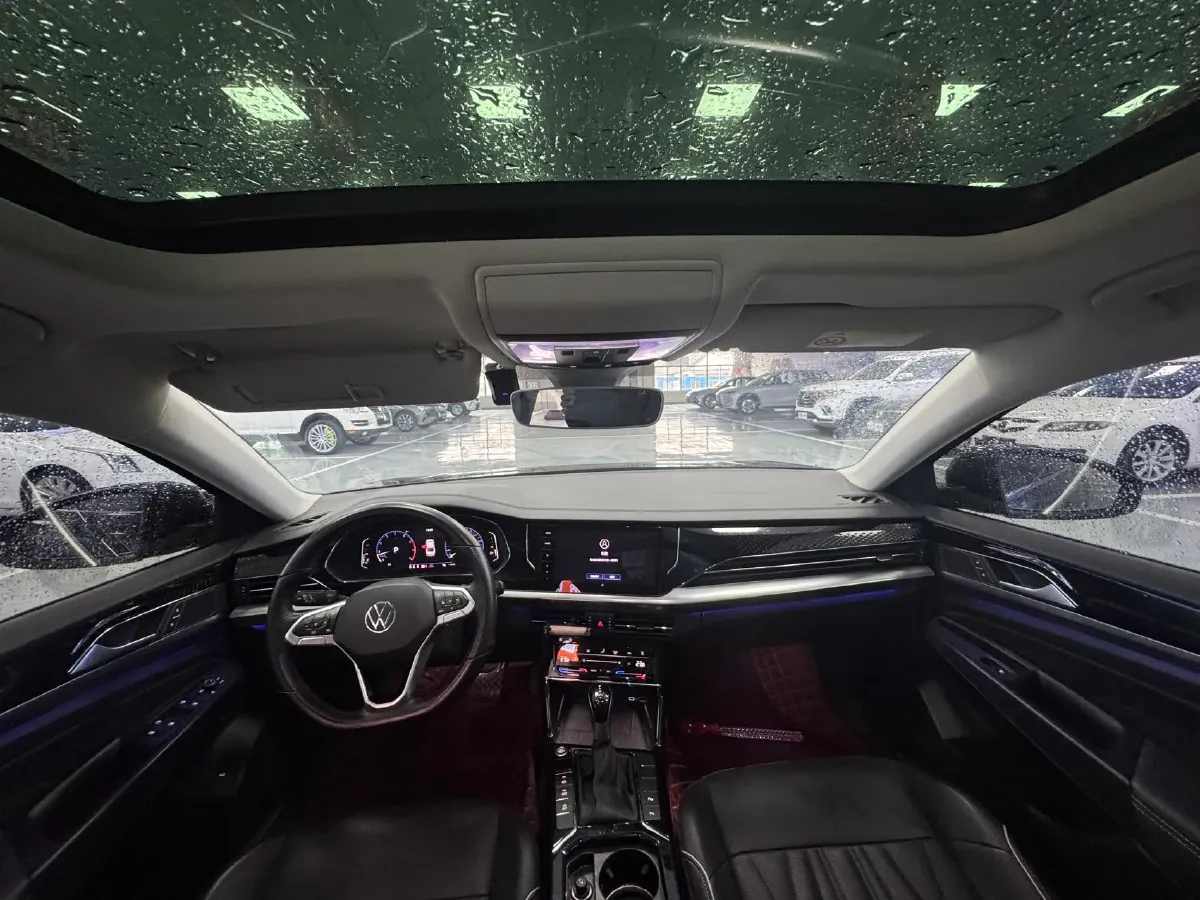 2021 Volkswagen Passat 2.0T 186HP L4 7DCT,autocango,china used car exporter,china ev exporter,chinese used car exporter,chinese used ev exporter