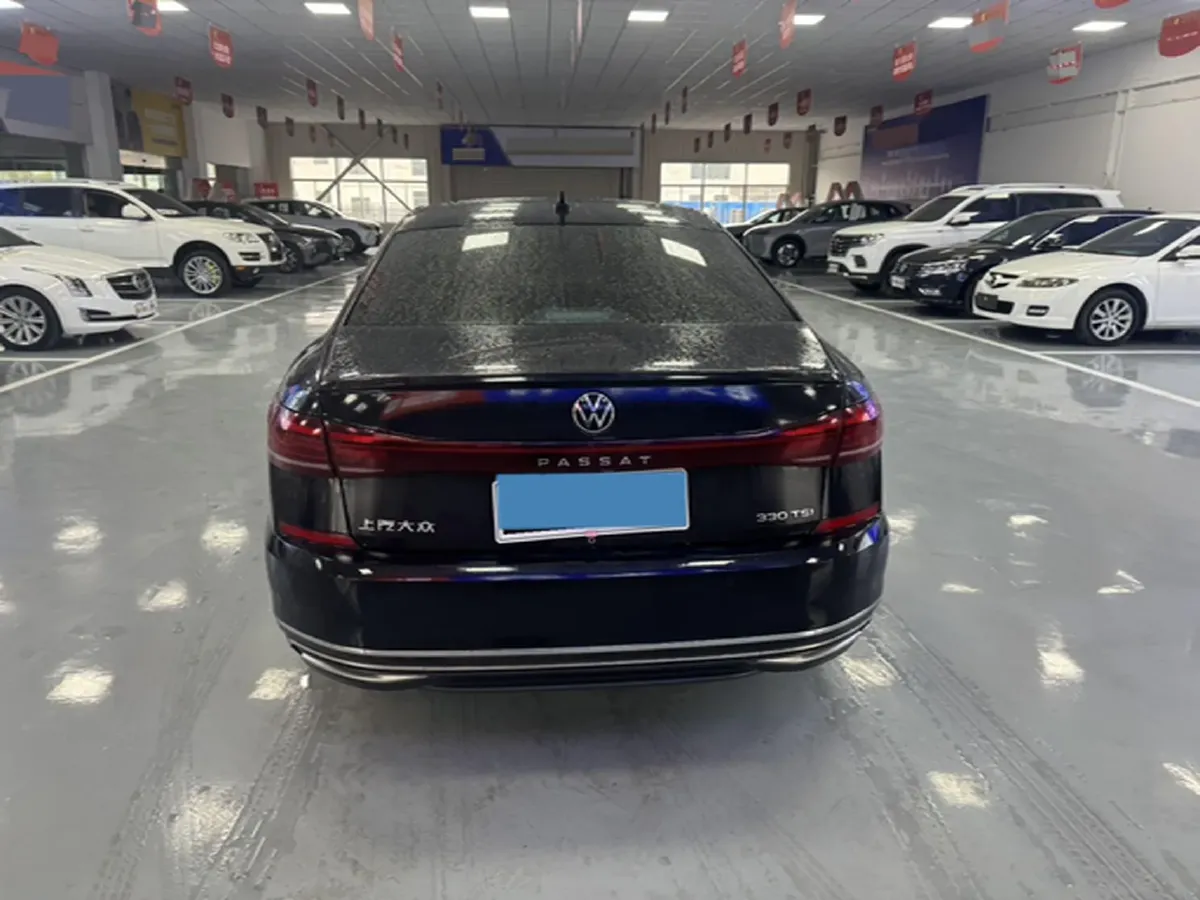 2021 Volkswagen Passat 2.0T 186HP L4 7DCT,autocango,china used car exporter,china ev exporter,chinese used car exporter,chinese used ev exporter