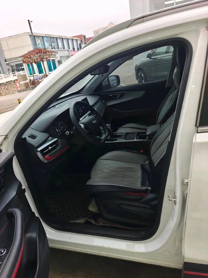 2021 Chery Tiggo 5x 1.5L 116HP L4 CVT,autocango,china used car exporter,china ev exporter,chinese used car exporter,chinese used ev exporter